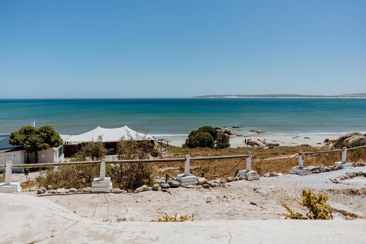 Bo Bakkies 1 - Paternoster Rentals