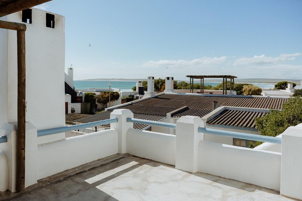 Komyntjie 3 - Paternoster Rentals self catering accommodation