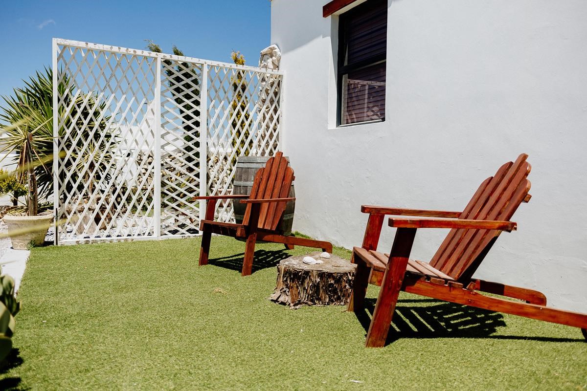 BC Stone Cottage - Paternoster Rentals