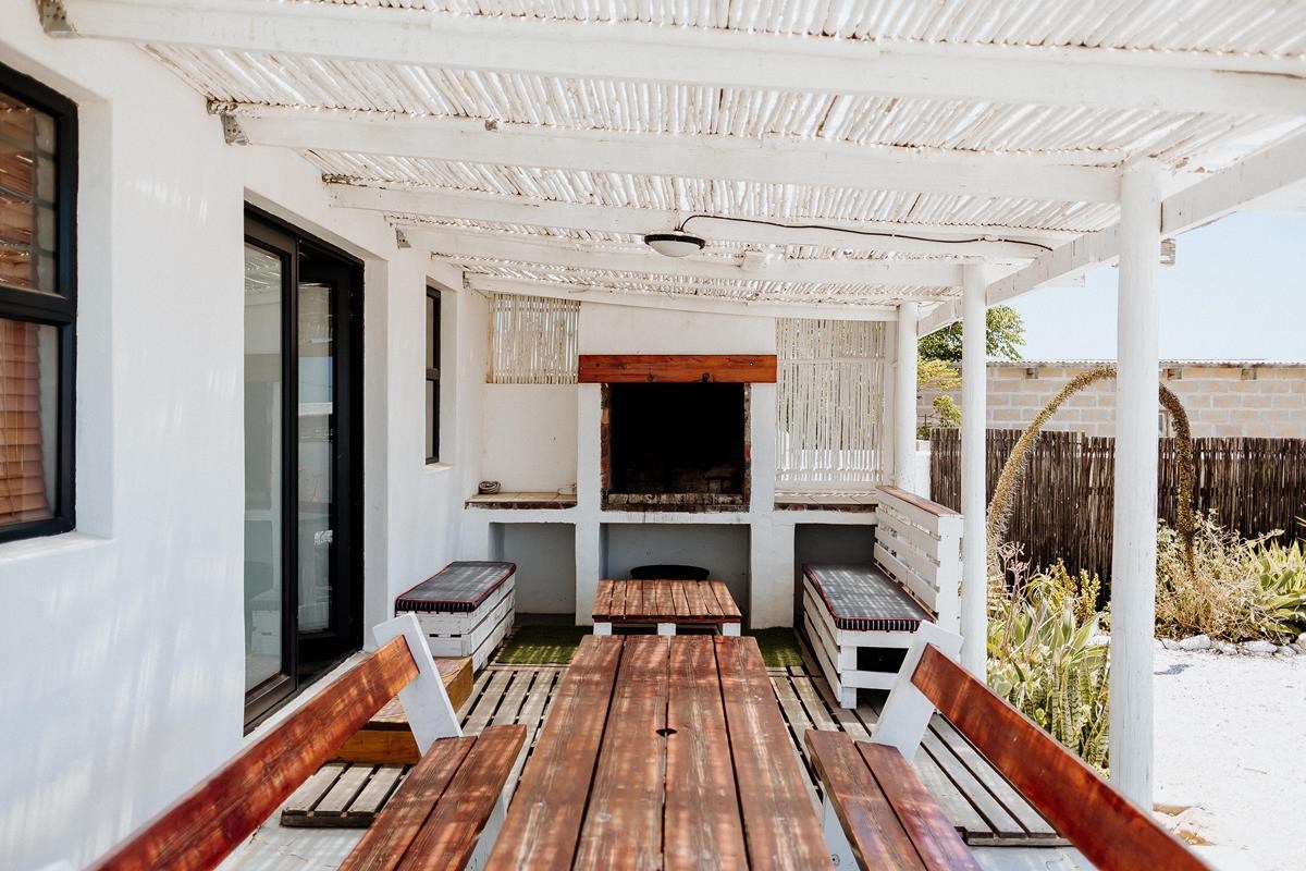 BC Stone Cottage - Paternoster Rentals