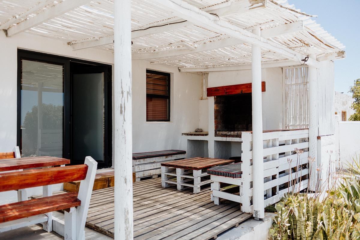 BC Stone Cottage - Paternoster Rentals