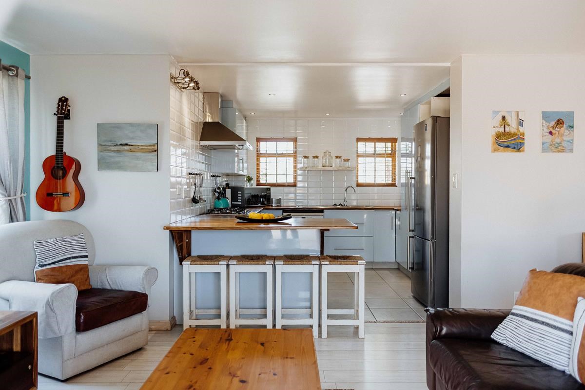 Family Tides - Paternoster Rentals