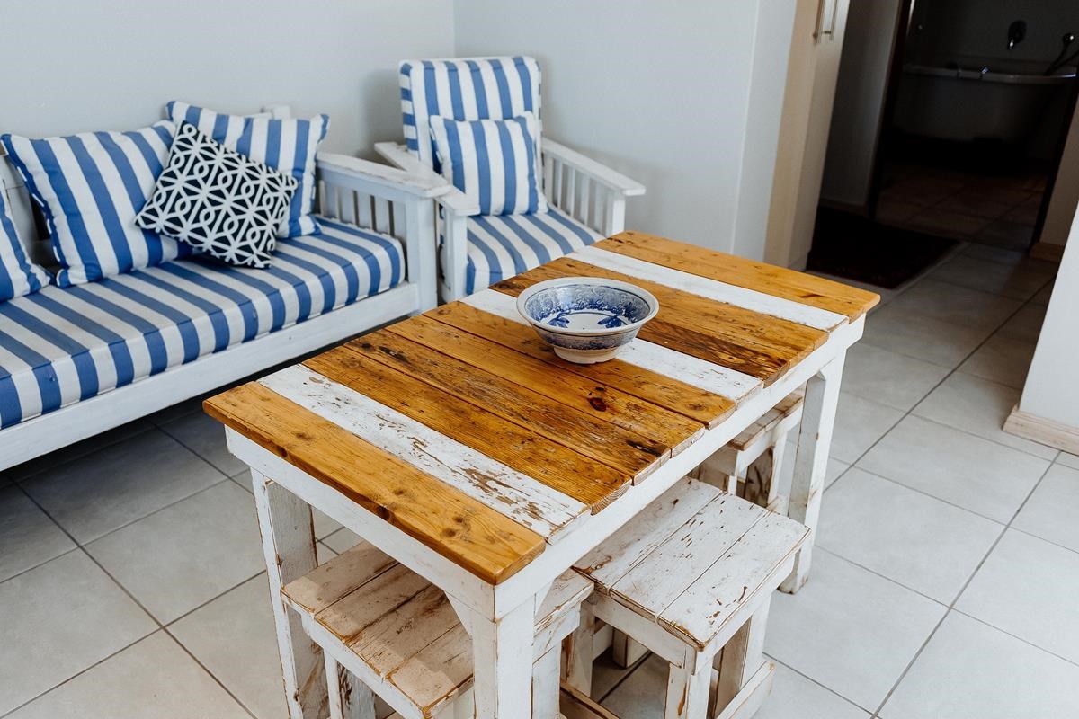 Family Tides Tops - Paternoster Rentals