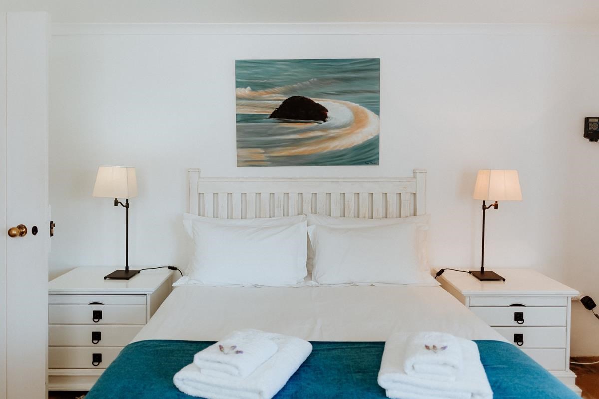 Harmonie Temp - Paternoster Rentals