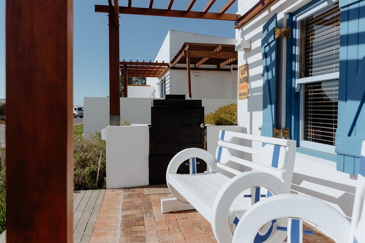 Mar Adrentro - Paternoster Rentals