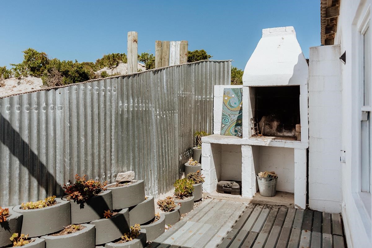 Blue Moon - Paternoster Rentals