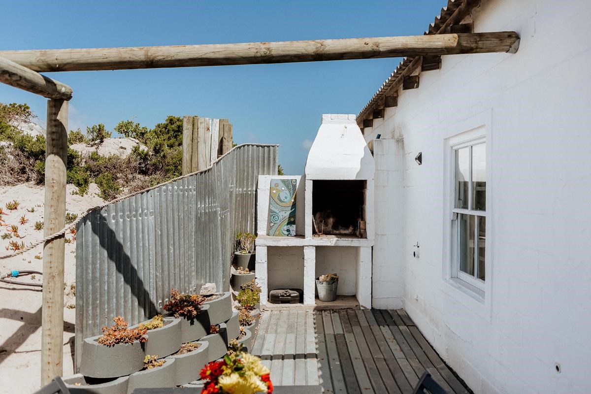 Blue Moon - Paternoster Rentals