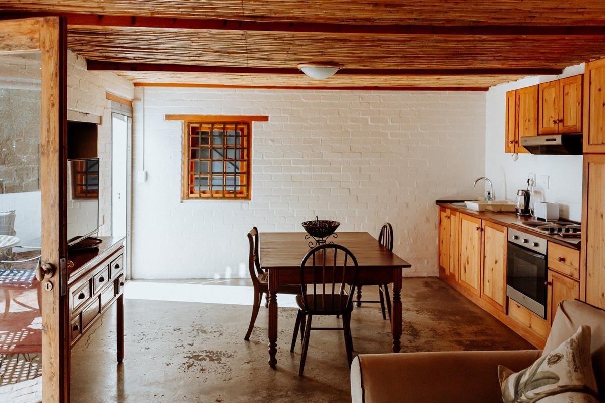 Komyntjie 2 - Paternoster Rentals self catering accommodation