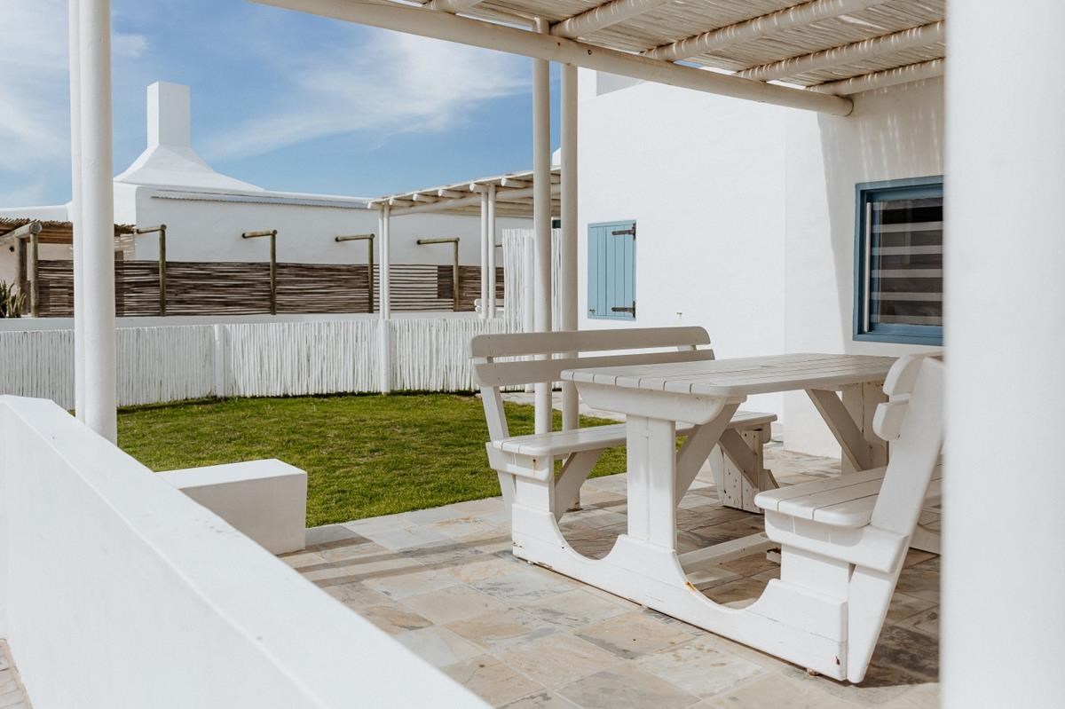 Harmonie 1 - Paternoster Rentals