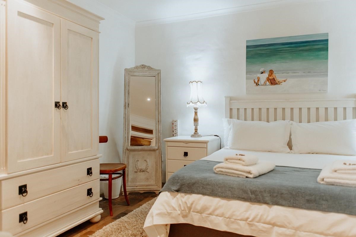 Harmonie 1 - Paternoster Rentals