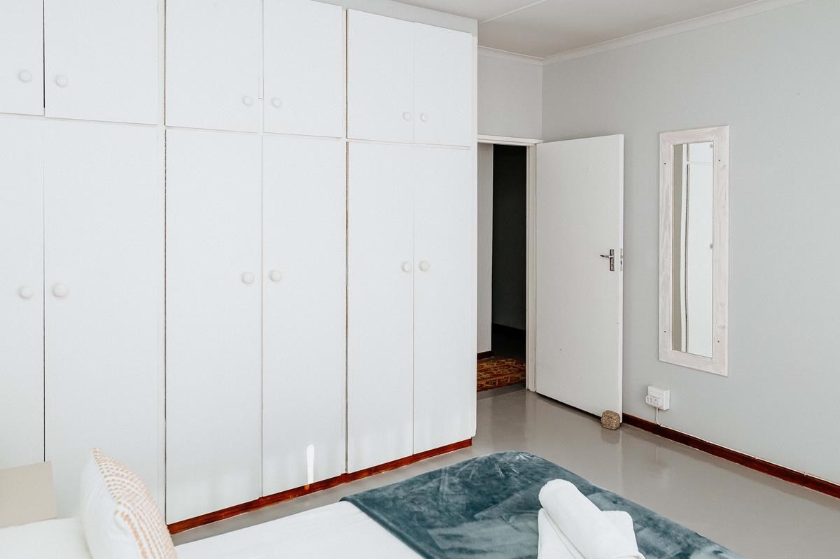 Stompneus - Paternoster Rentals